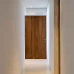 Architectural Poetry In An Unique 3bdrs View Flat 公寓 *