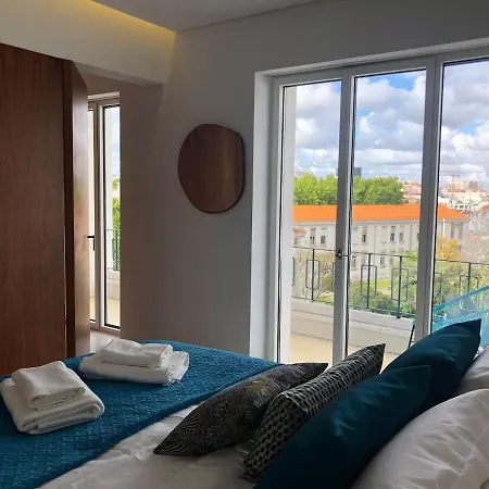 Architectural Poetry In An Unique 3bdrs View Flat 公寓 Lisboa